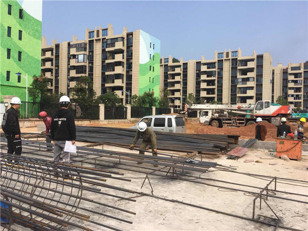 昌南湖北湖西側(cè)要建一個立體停車場，已經(jīng)開工！